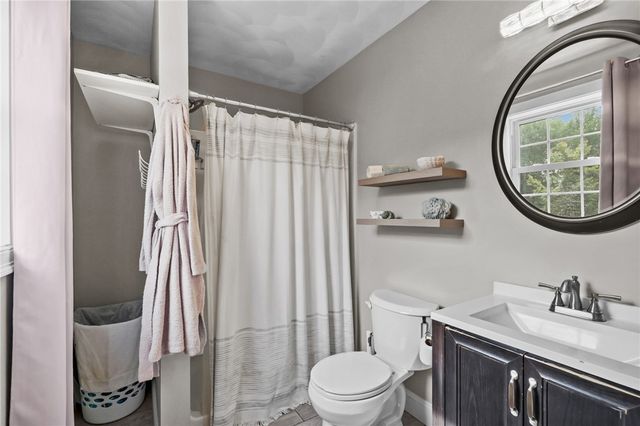 105 Amy Drive, Cranston, RI 02921