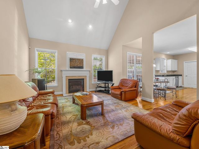 130 Darmondale Drive, Moore, SC 29369
