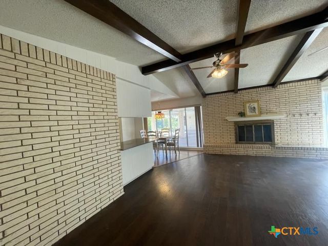104 Skipcha Trail, Lampasas, TX 76550