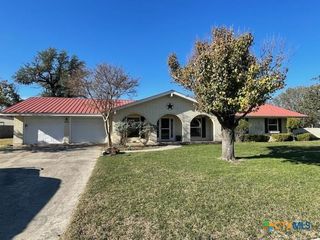 104 Skipcha Trail, Lampasas, TX 76550
