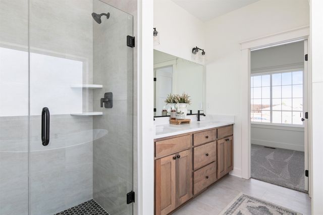 3805 SE 30th Street, Ankeny, IA 50021