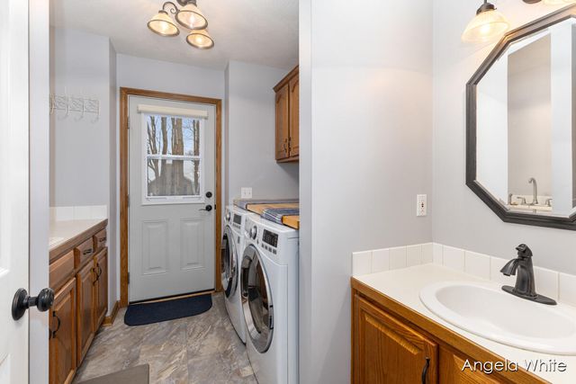 5361 Cottondale Street, Wyoming, MI 49519