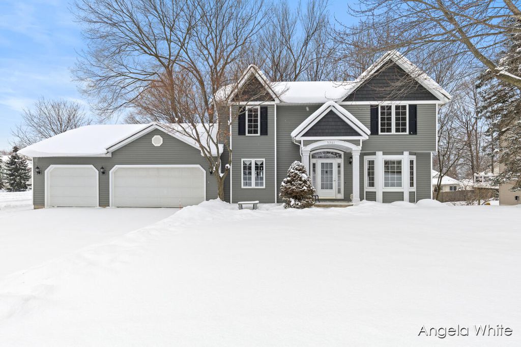 5361 Cottondale Street, Wyoming, MI 49519