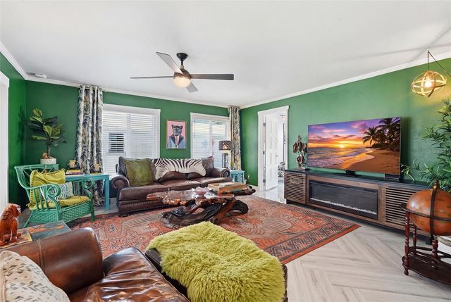 2095 DOLPHIN BOULEVARD S, St Petersburg, FL 33707