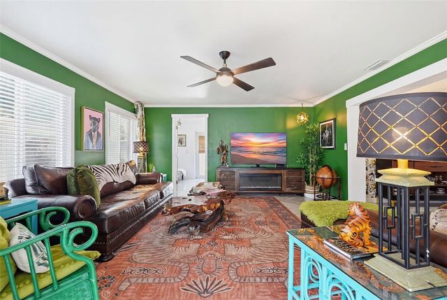 2095 DOLPHIN BOULEVARD S, St Petersburg, FL 33707