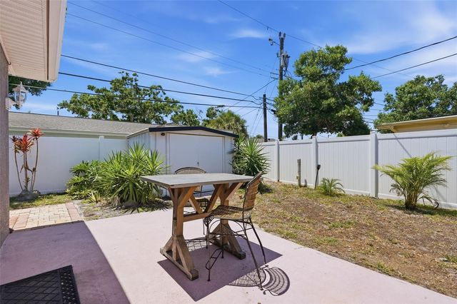 2095 DOLPHIN BOULEVARD S, St Petersburg, FL 33707