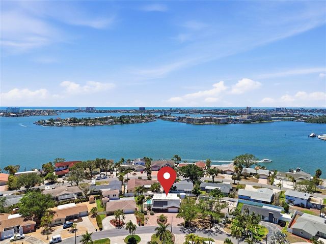 2095 DOLPHIN BOULEVARD S, St Petersburg, FL 33707