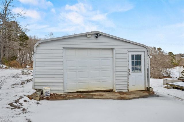 4855 Talley Road, Walkertown, NC 27051