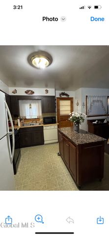 7 James Street, Greenport, NY 12534