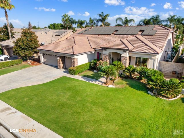 13214 Giro Drive, Bakersfield, CA 93314