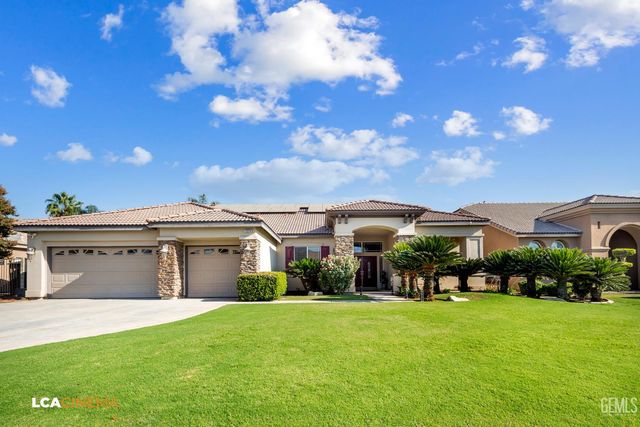 13214 Giro Drive, Bakersfield, CA 93314