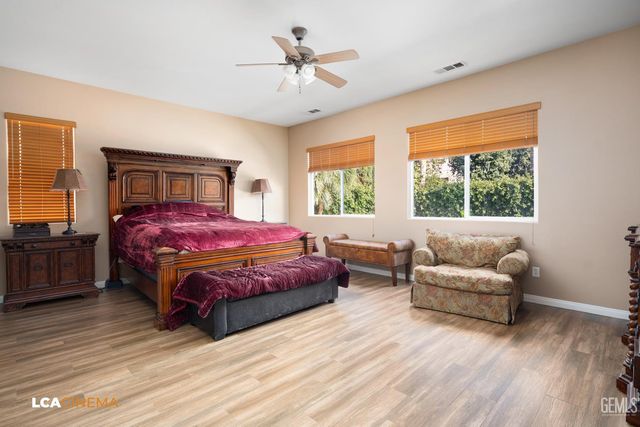 13214 Giro Drive, Bakersfield, CA 93314