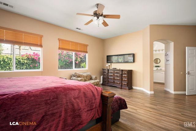 13214 Giro Drive, Bakersfield, CA 93314