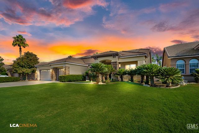 13214 Giro Drive, Bakersfield, CA 93314