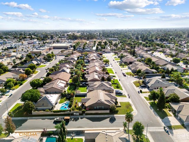 13214 Giro Drive, Bakersfield, CA 93314