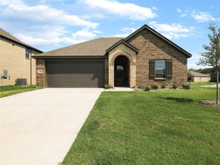 1904 Saint James Place Lane, Anna, TX 75409