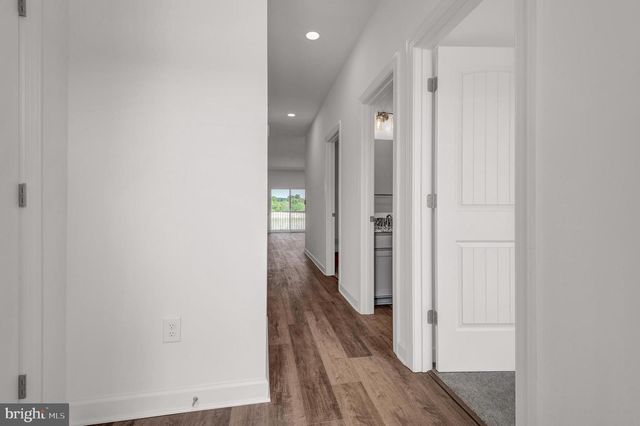 244 RIDGE VIEW LN, Hanover, PA 17331