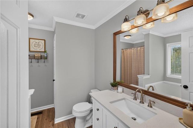 290 Sadler Dr, Douglasville, GA 30134