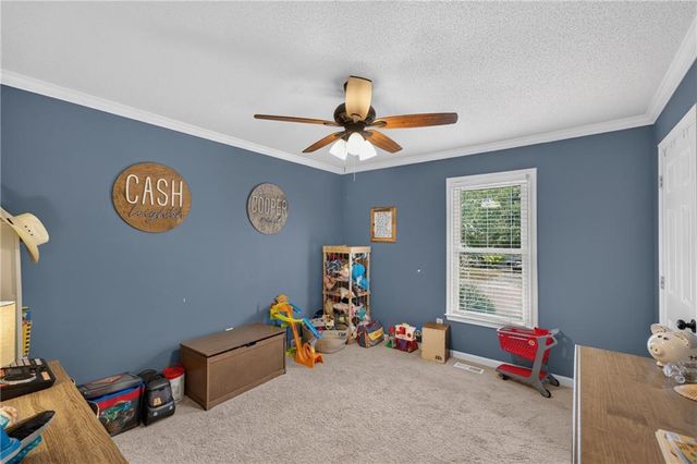 290 Sadler Dr, Douglasville, GA 30134