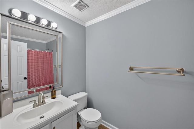 290 Sadler Dr, Douglasville, GA 30134