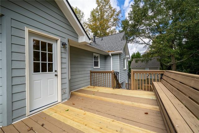 290 Sadler Dr, Douglasville, GA 30134