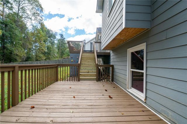 290 Sadler Dr, Douglasville, GA 30134