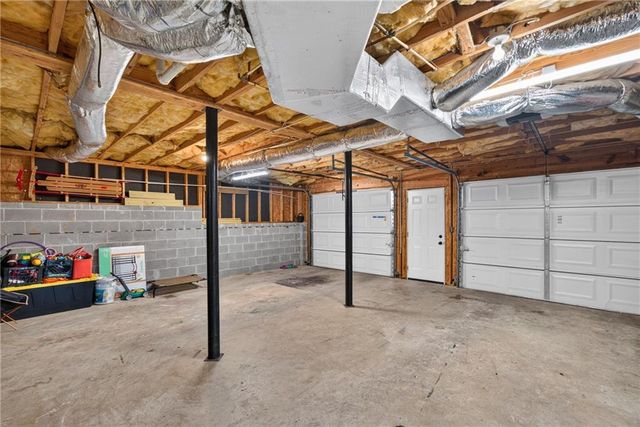 290 Sadler Dr, Douglasville, GA 30134