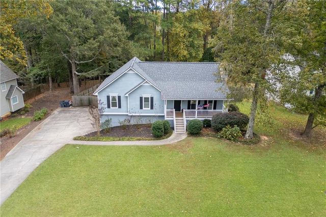 290 Sadler Dr, Douglasville, GA 30134