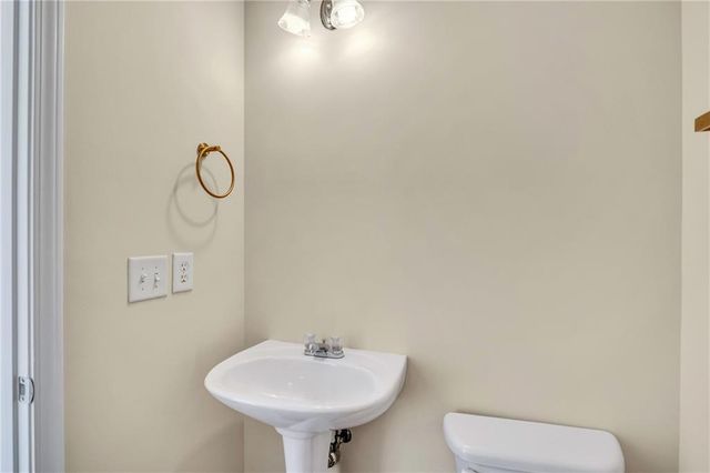 6174 Indian Wood Circle, Mableton, GA 30126