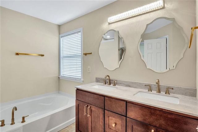 6174 Indian Wood Circle, Mableton, GA 30126