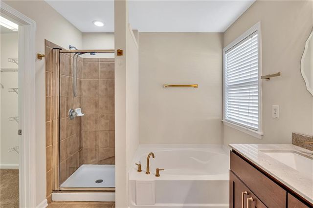 6174 Indian Wood Circle, Mableton, GA 30126