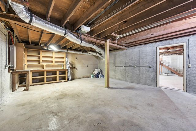 2113 Greene Road, Sparta, MO 65753