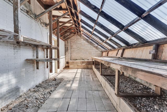 2113 Greene Road, Sparta, MO 65753