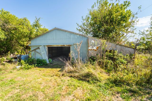 2113 Greene Road, Sparta, MO 65753