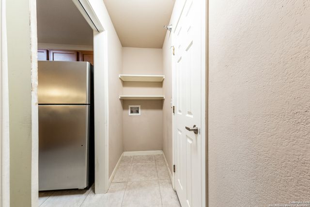 7323 Snowden Rd Apt 1201, San Antonio, TX 78240