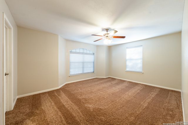 7323 Snowden Rd Apt 1201, San Antonio, TX 78240