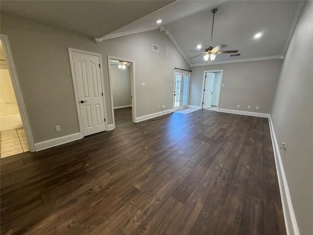 502 Oakridge Drive, Greenville, TX 75402