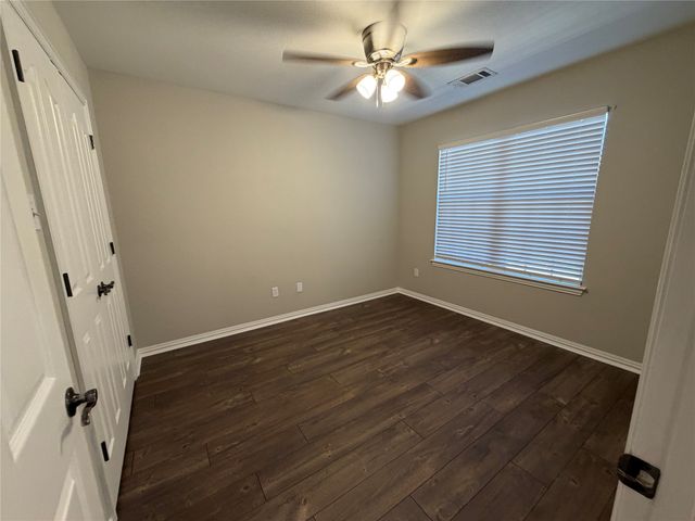 502 Oakridge Drive, Greenville, TX 75402