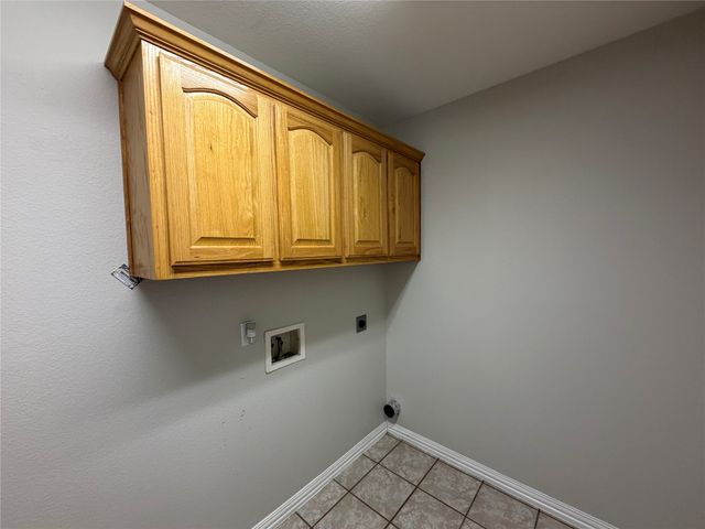 502 Oakridge Drive, Greenville, TX 75402