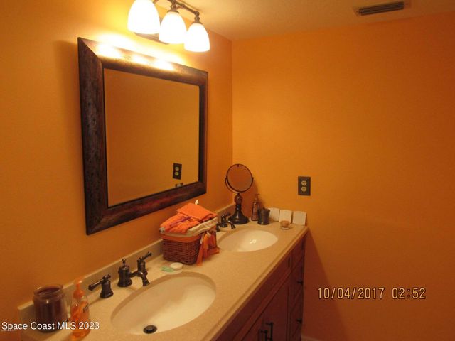 3165 N Atlantic Avenue A304, Cocoa Beach, FL 32931