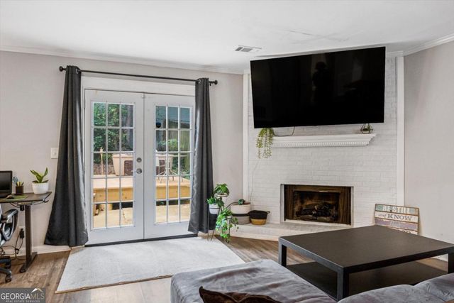 6005 Pat Mell Place SE, Smyrna, GA 30080