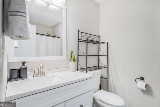 6005 Pat Mell Place SE, Smyrna, GA 30080