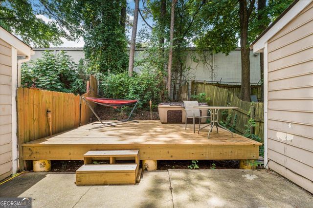 6005 Pat Mell Place SE, Smyrna, GA 30080