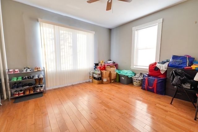 30 Charles St, Quincy, MA 02169