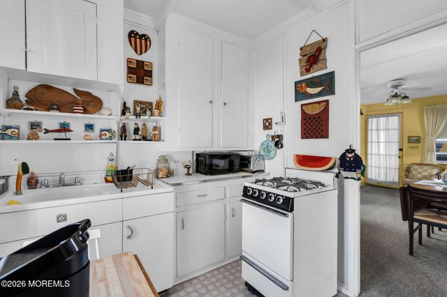4 Bowling Green, Point Pleasant Beach, NJ 08742