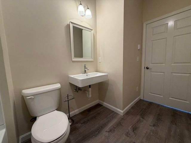 85 Lowell St 1, Peabody, MA 01960