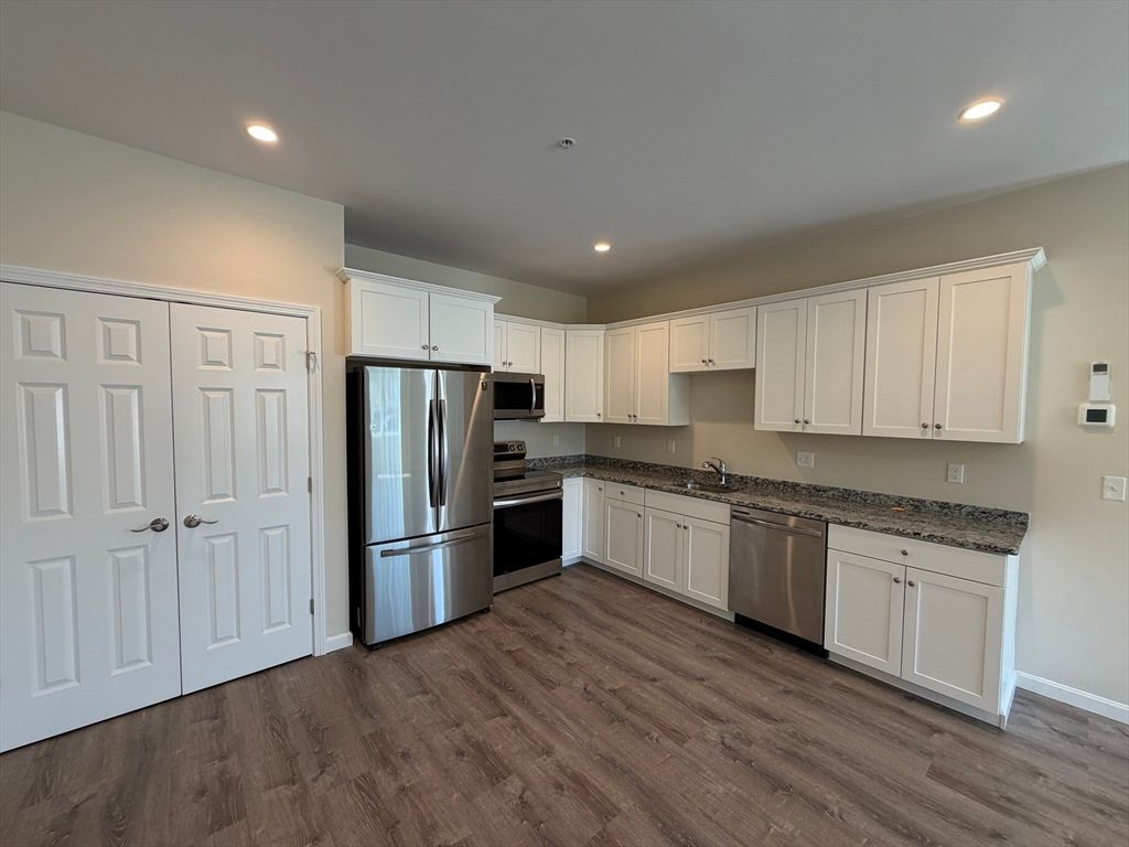 85 Lowell St 1, Peabody, MA 01960