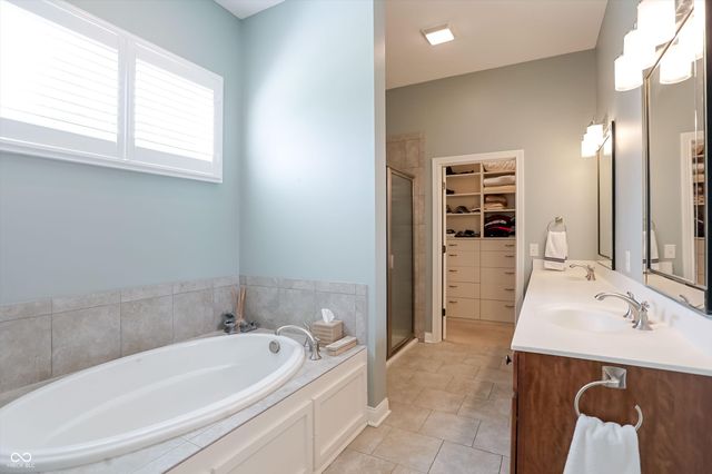 15633 Bethpage Trail, Carmel, IN 46033