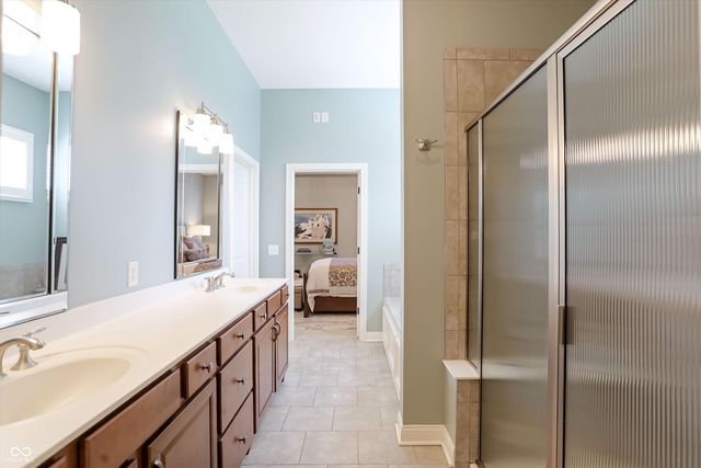 15633 Bethpage Trail, Carmel, IN 46033