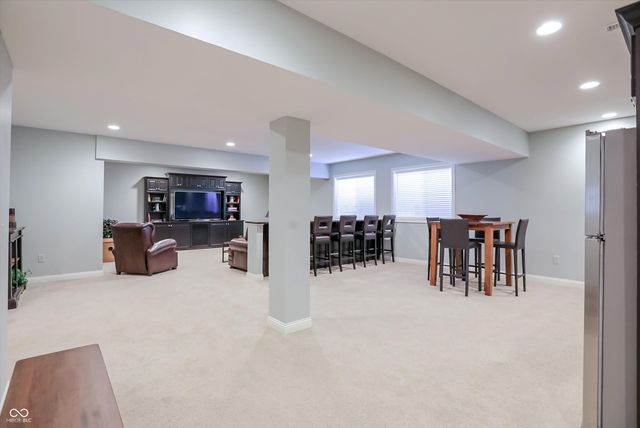 15633 Bethpage Trail, Carmel, IN 46033